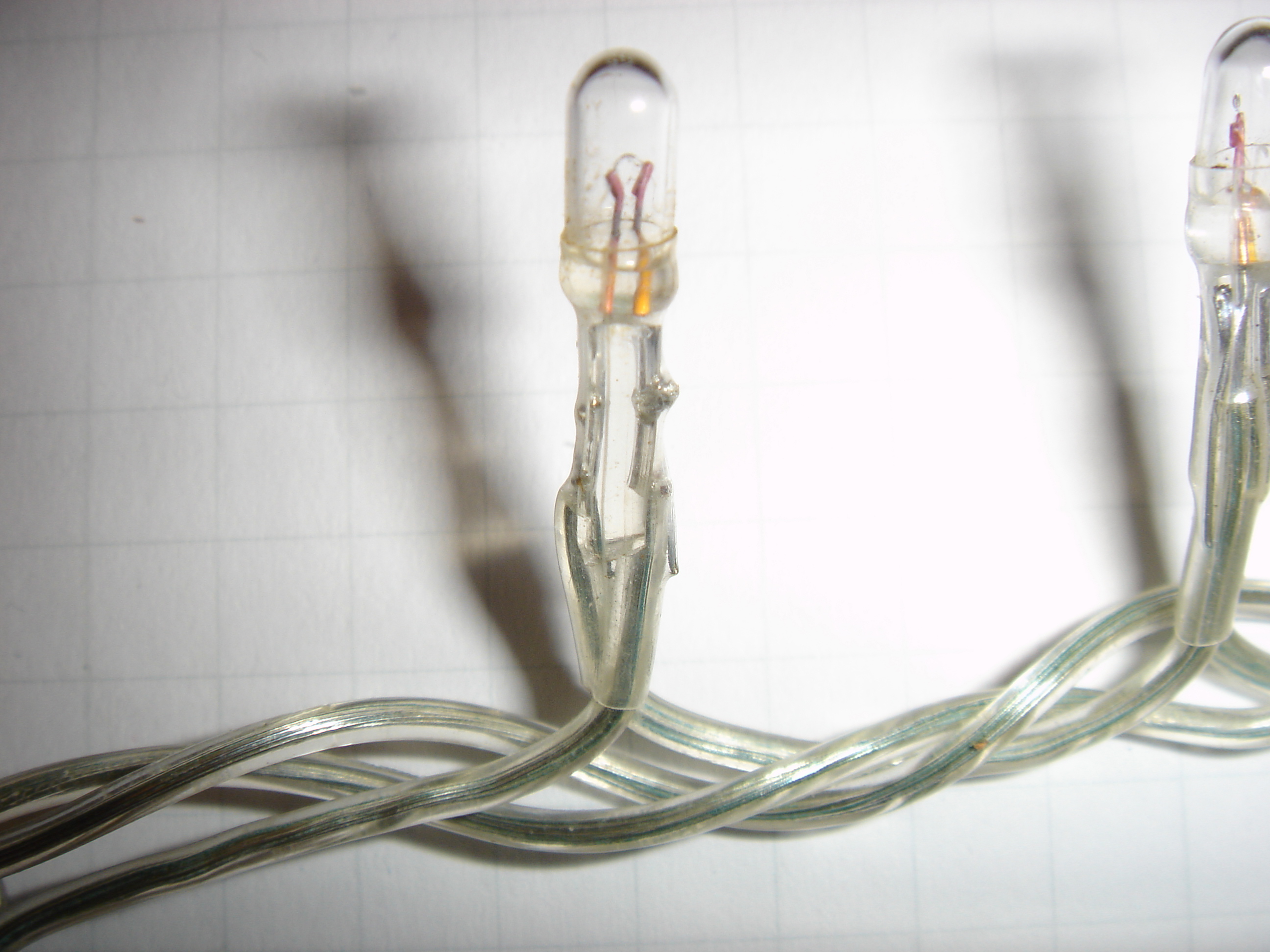 Extraktion Trichter Element kabel von lichterkette reparieren vergeben