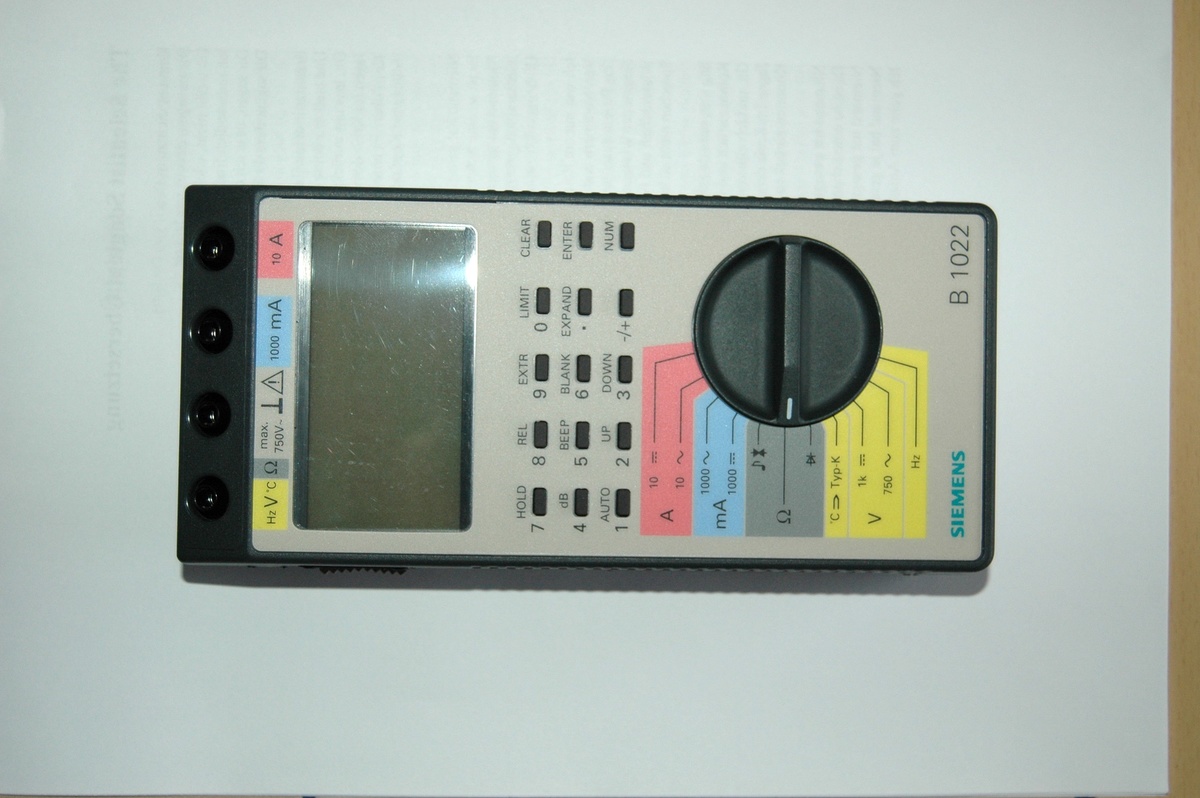 [V] oder [T] EEVBlog 121GW Multimeter