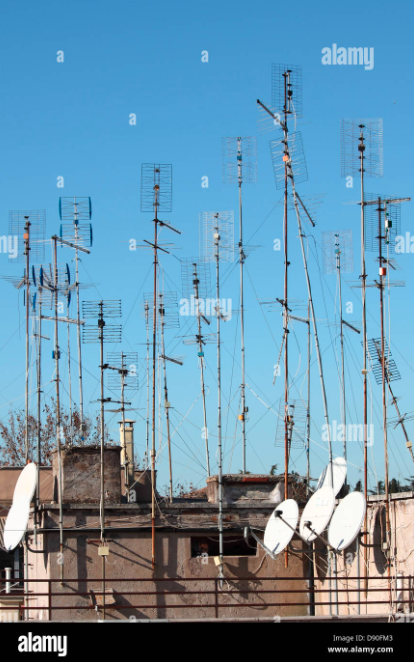 Autoradio Impedanz Antenne und Netzteilbrummen 
